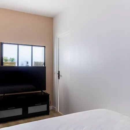 Hsh Batignolles Sauffroy Charming Apartment 8P Parigi Esterno foto